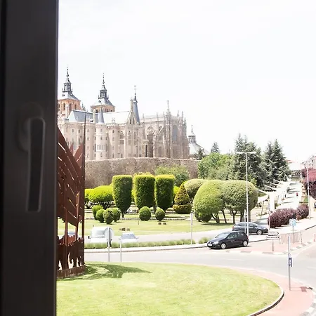 Astorga Suites Apartment *
